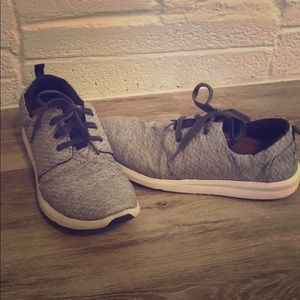 Toms Sneakers